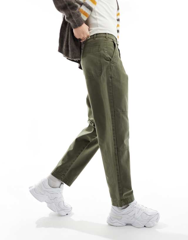 Barbour - straight leg trousers in green