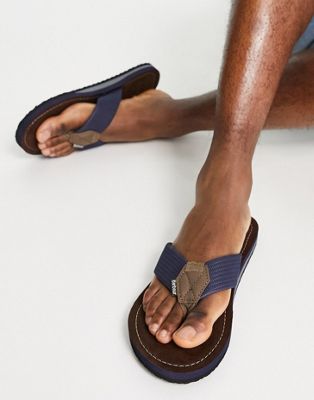  toeman beach sandals 