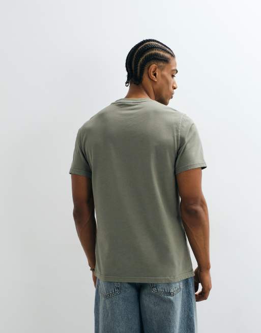 Barbour Washington short sleeve tailored logo t-shirt in khaki , 2 of 5
