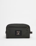 [Barbour] Barbour wax washbag in olive green / beacon One Size Olive