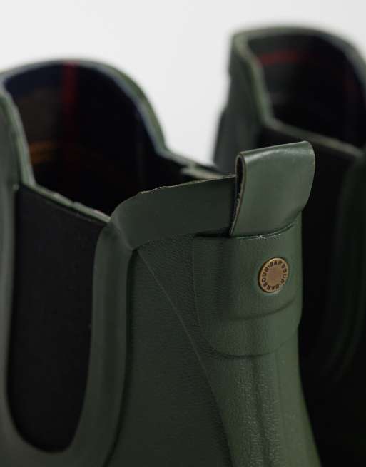 Barbour Wilton Chelsea gumboots in olive, 4 of 4