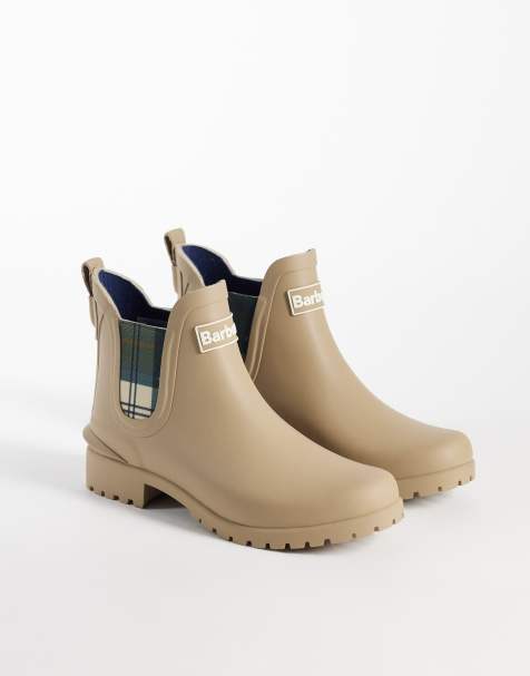 Barbour Wilton tartan welly boots in beige - view 1