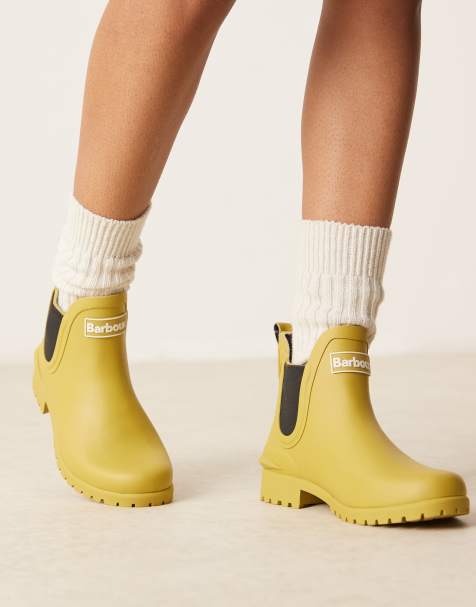 Barbour Wilton wellington boots in limeade - view 1