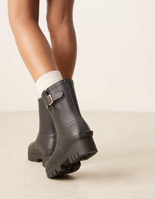 Barbour with Lucy Williams Raelynn gumboots in black ASOS