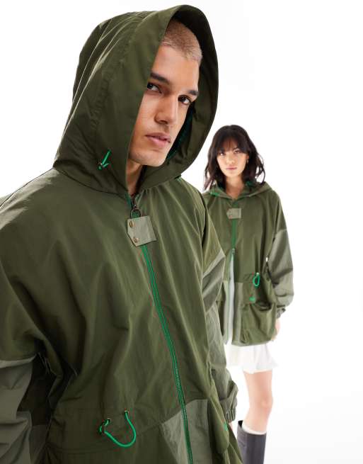 Barbour x ASOS Acoustic unisex showerproof jacket in green, 2 of 4