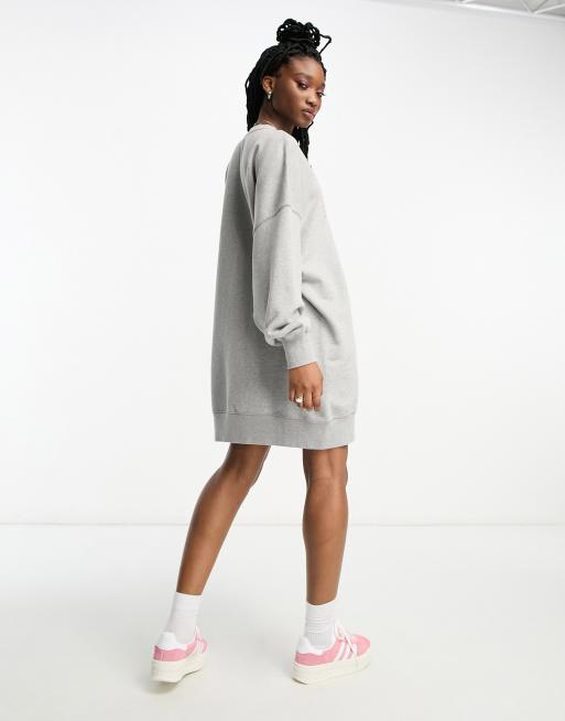 Barbour x ASOS - Vestito felpa grigio oversize con stampa stile college, 2 di 4