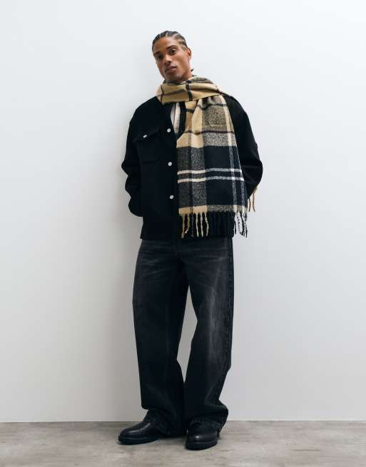 Barbour Yorklane knitted lambswool tartan check scarf in beige, 5 of 5