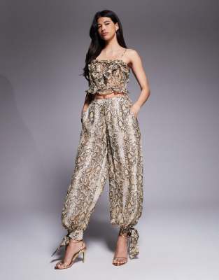 - Bardot Alira    -   snake print