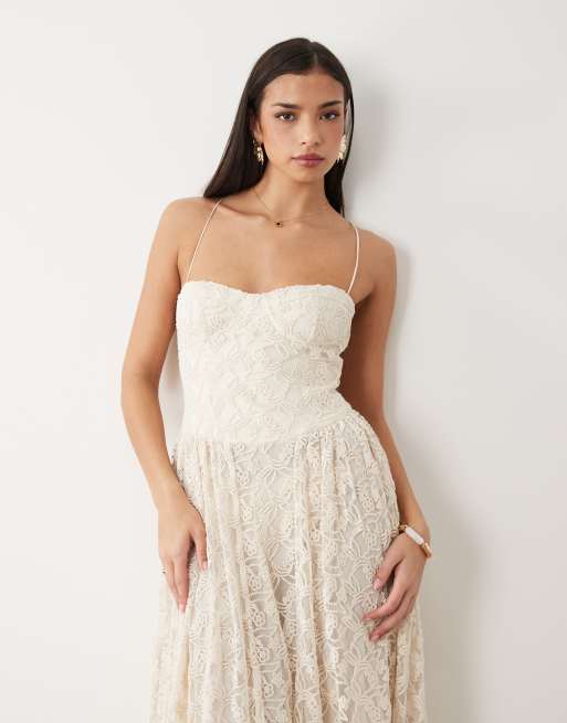 Bardot Estie broderie maxi dress in light beige, 3 of 4