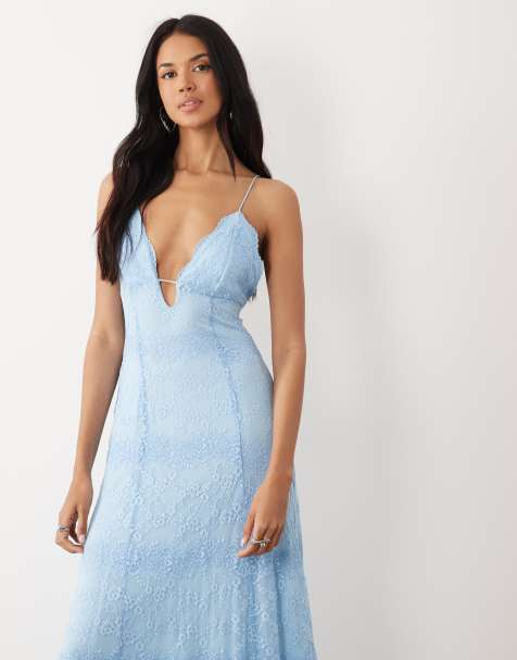 Bardot Exclusive - Sabrine - Vestido largo azul claro con escote pronunciado de encaje - view 1