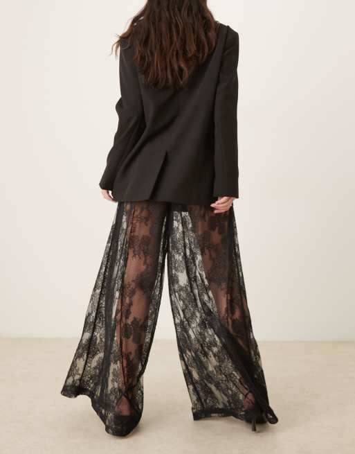 Bardot – Hildie – Extrem weite Palazzo-Hose aus Spitze in Schwarz, Kombiteil, 3 von 5