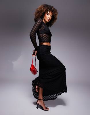 lace mesh maxi skirt in black