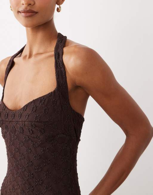 Bardot - Mariko - Robe longue dos nu en coton mélangé à fleurs brodées en dentelle - Chocolat foncé, 4 de 4