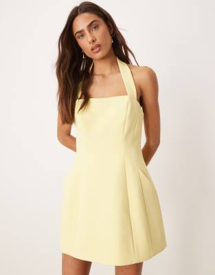 Bardot Bardot Nevelle hourglass halter neck mini dress in canary yellow