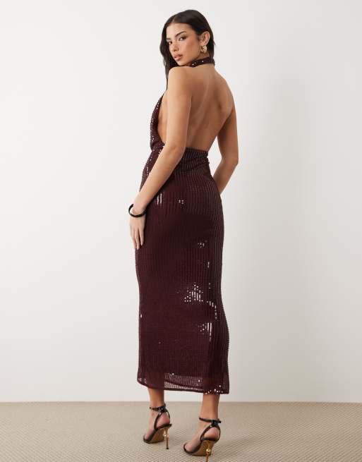 Bardot Nola Pailletten-Midikleid mit tiefem Ausschnitt, Wasserfallausschnitt und Rückenausschnitt in dunklem Pflaumenton, 3 von 4