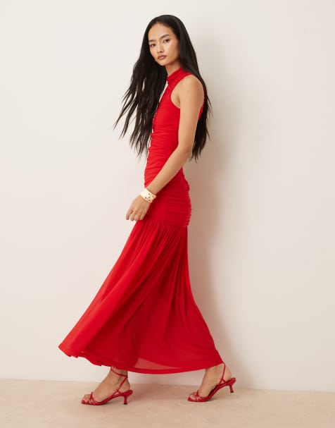 Bardot – Orlana – Hochgeschlossenes Maxikleid aus Netzstoff in Rot mit tiefer Taille - view 1
