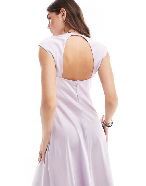 Bardot Robe longue en satin a dos ouvert Lilas
