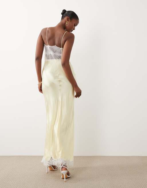 Bardot – Taryn – Satin-Maxikleid in Kanariengelb mit Spitzenbesatz und verdrehtem Detail, 3 von 4