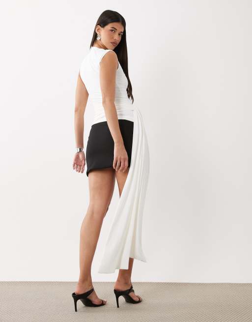 Bardot - Top largo blanco orquídea con cuello alto y lazada en la cintura Jordan, 4 de 4