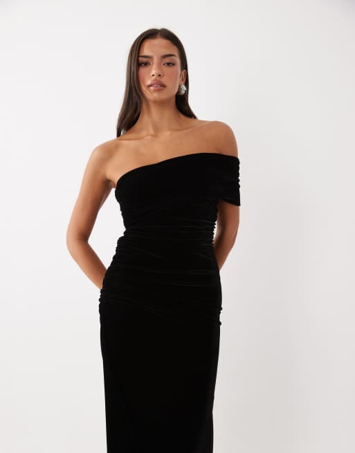 Bardot velvet one shoulder godet maxi dress in black, 3 of 4