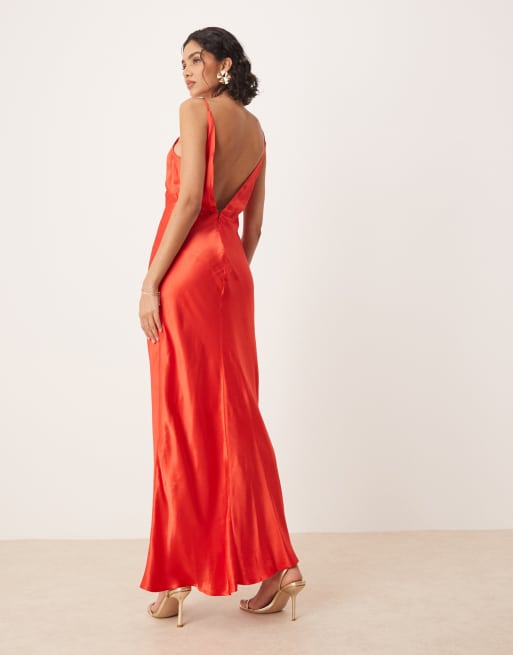 Bardot Vestito lungo stile sottoveste in raso rosso intenso ASOS