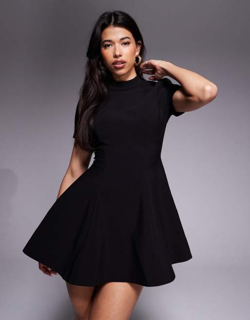 Bardot - Zephyra - Robe courte ajustée et évasée à col montant et manches courtes - Noir, 4 de 4