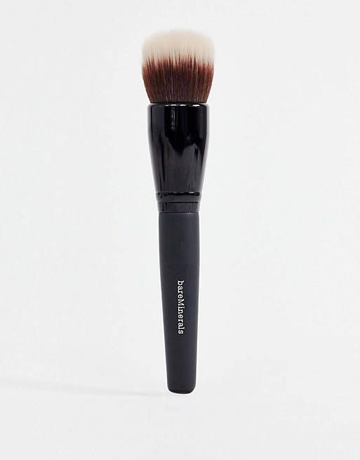 bareMinerals – Smoothing Face Brush – Sminkborste