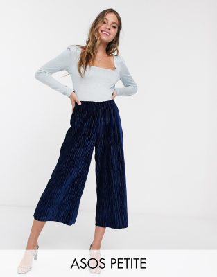 фото Бархатные плиссированные кюлоты asos design petite-синий asos petite