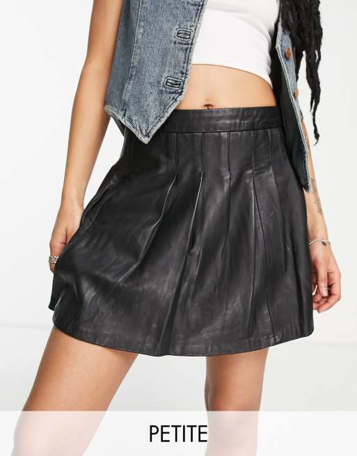 Petite Faux Leather Pleated Mini Skirt