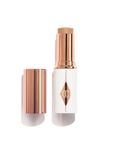 Base de maquillaje iluminadora traslúcida Unreal Skin de Charlotte Tilbury - view 1