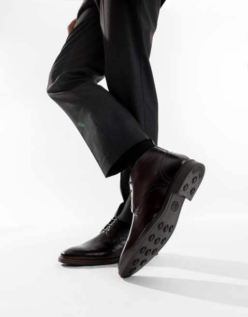 Base London Belgrave chukka boot in brown, 5 of 5
