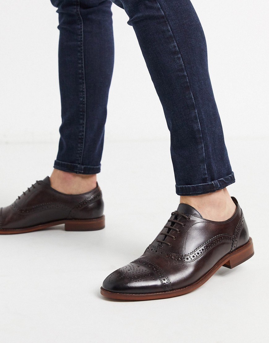 Base london cast brogues in brown leather