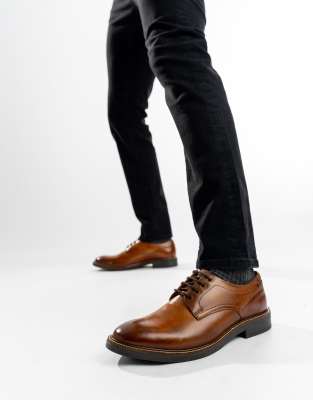  Durham lace shoe in tan leather