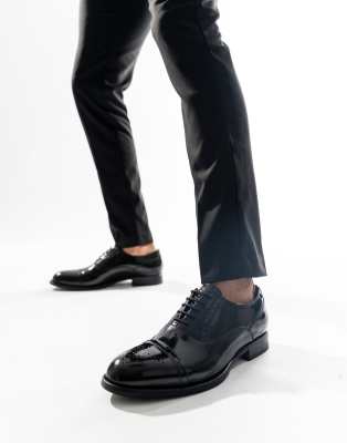 Base London Franklin toe cap oxford shoe in black leather