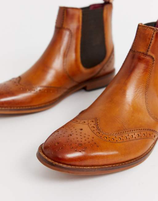 Base store brogue boots