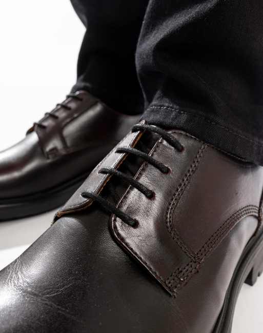 Base London Locke lace up shoe in wine  leather, 2 of 4