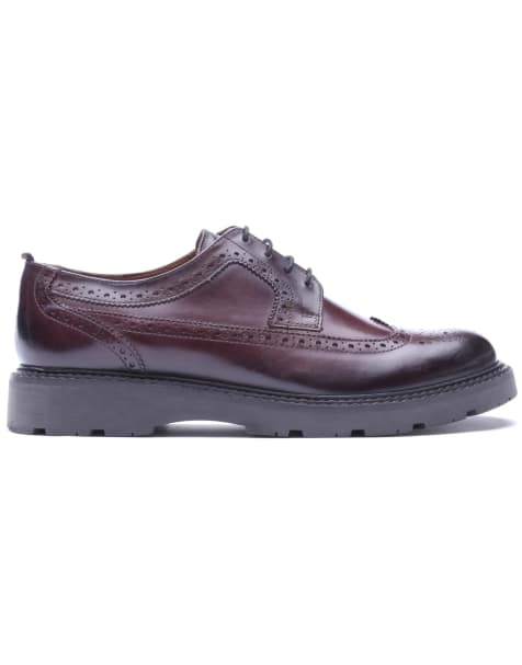 Base London Phase brogue shoe in brown - view 1