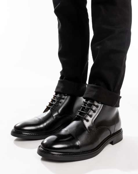 Base London Plymouth toe cap boot in black - view 1