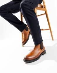 Base London Roebuck chelsea boot in tan