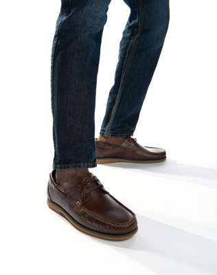  Stern boat shoe 