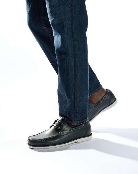 Base London Stern boat shoe in navy - view 1