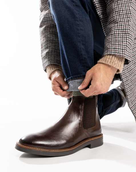 Base London Sussex chelsea boot in brown leather - view 1