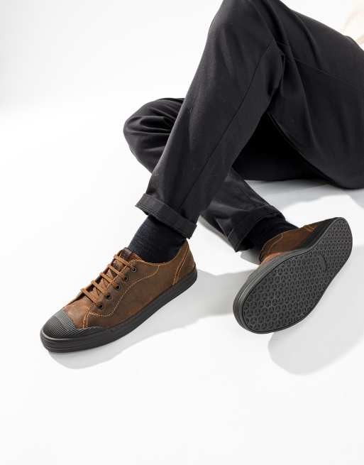 Base London Volt lace up shoe in tan, 4 of 5