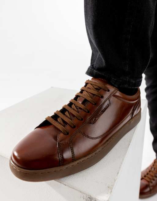 Base London Zammo lace up trainer in tan, 3 of 6