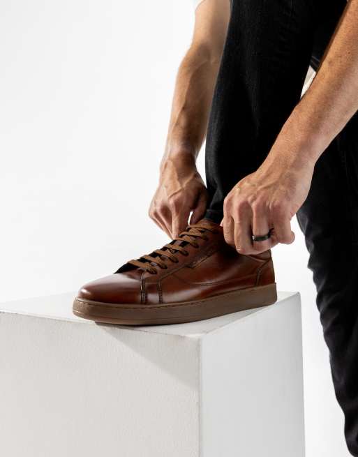 Base London Zammo lace up trainer in tan, 4 of 6