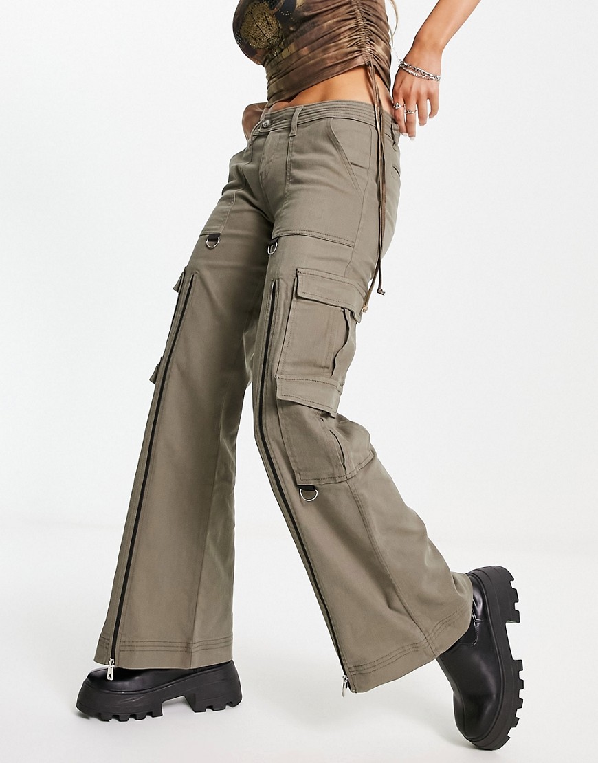 Basic Pleasure Mode low waist flared cargo trousers with zip detail in khaki-Neutral