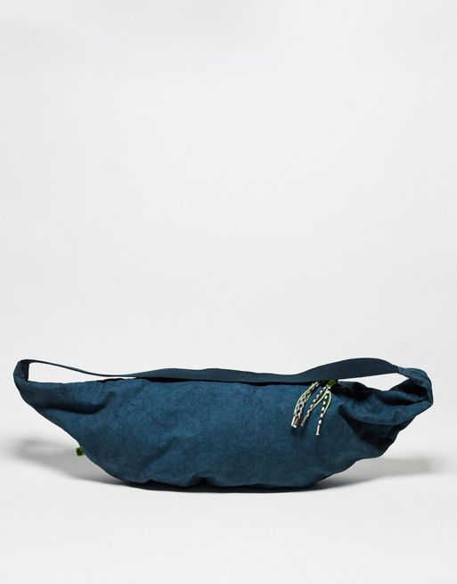 Basic Pleasure Mode weekender oversized sling Original bag in black 