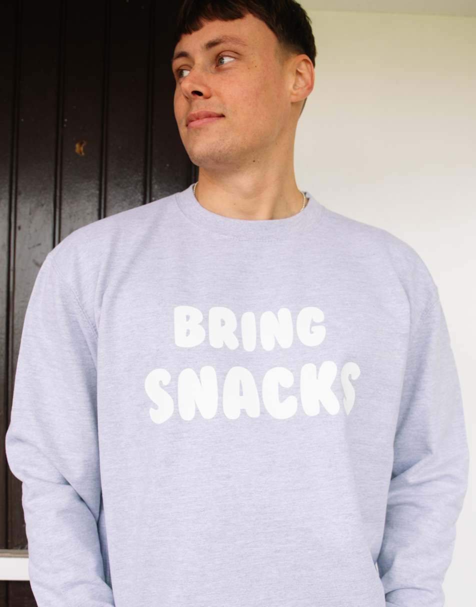 Batch1 unisex bring snacks slogan sweatshirt in grey