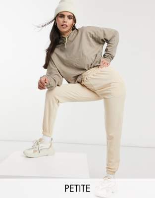 Брюки для миниатюрных  Asos Базовые джоггеры песочного цвета Missguided Petite-Бежевый