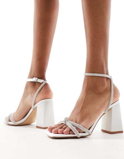 Be Mine – Abina – Elfenbensvita utsmyckade sandaler i satin, 4 av 4